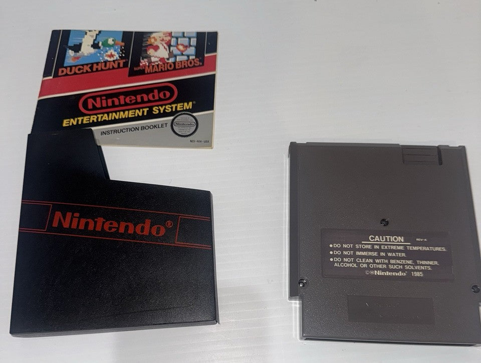 Super Mario Bros. / Duck Hunt — NES